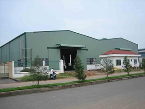 NHÀ THÉP TIỀN CHẾ NHÀ MÁY CHẾ BIẾN TINH DẦU BẠC HÀ CHÂU GIANG